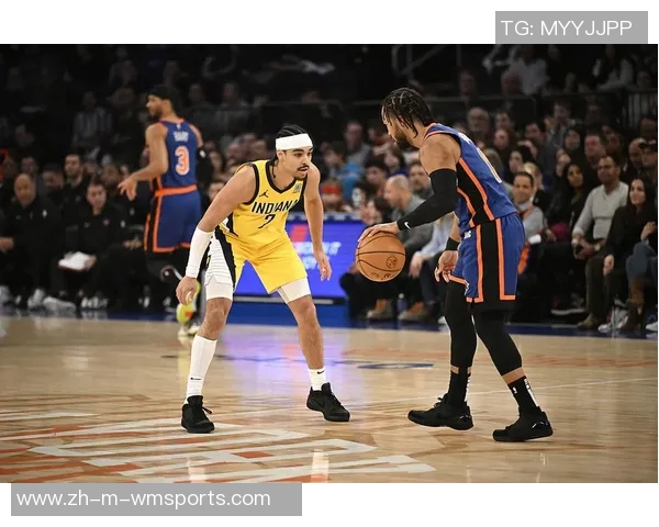 尼克斯与老鹰激战正酣球迷期待精彩对决与惊艳表现